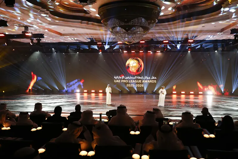 MC on the LED floor, keyed by a tracked Ayrton Rivale
